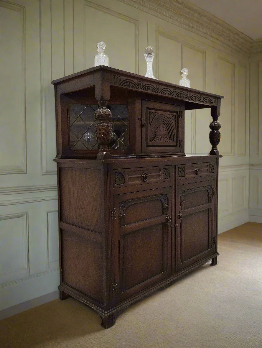 Dresser