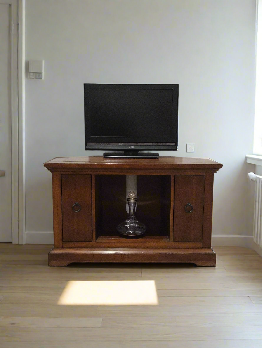 TV Cabinet